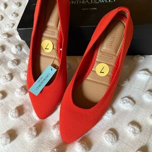 NWT Cynthia Rowley Women's orange Flats